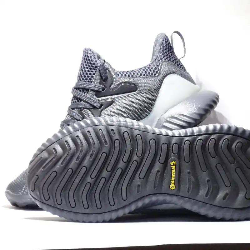 کفش پیاده روی زنانه مدل Alpha Bounce