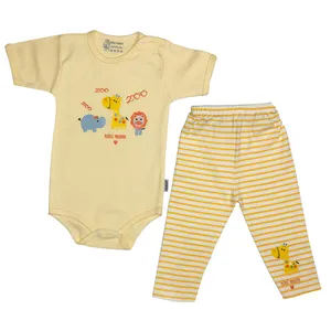 ست بادی و شلوار نوزادی نی نی مون مدل زرافه