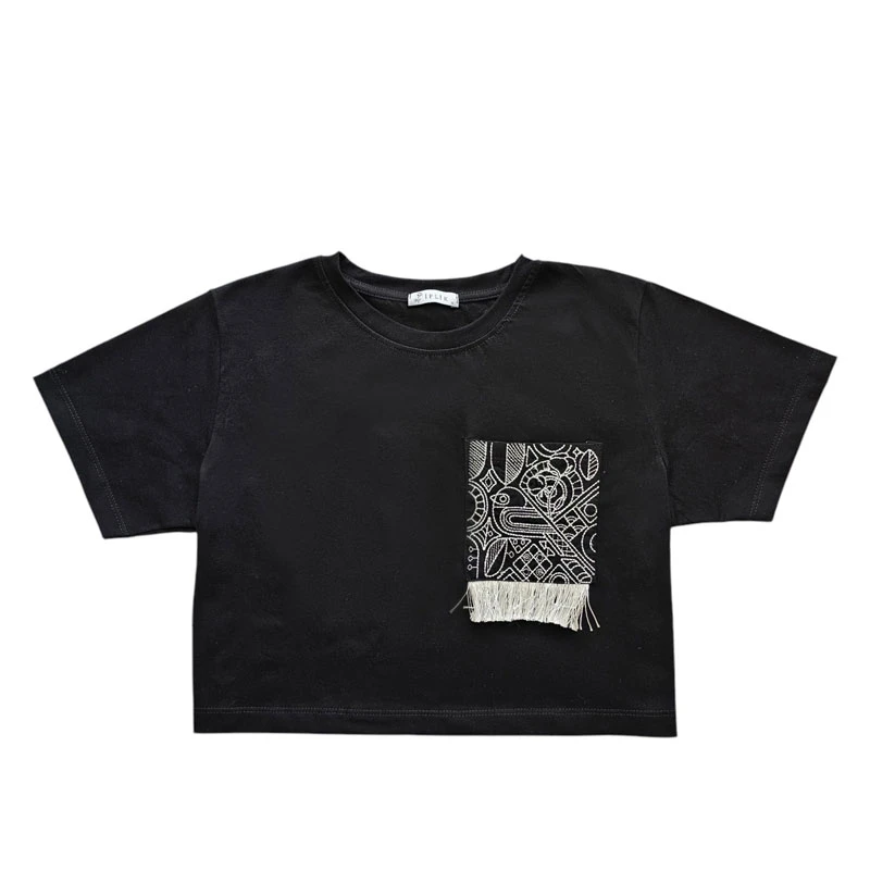 کراپ‌ تی‌شرت آستین کوتاه زنانه ایپلیک زی مدل جیب گلدوزی کد IP13.1