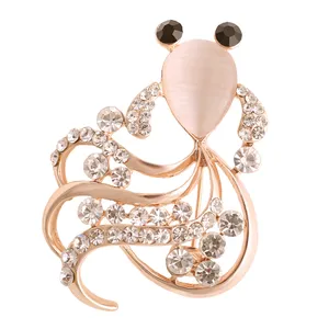 گل سینه زنانه کد G3007