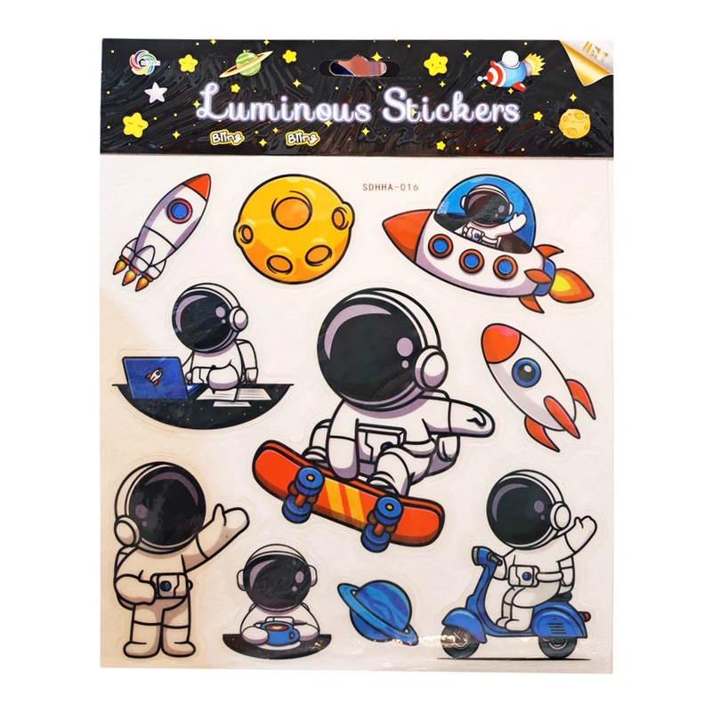 استیکر دیواری کودک مدل فضانورد شبرنگ کد 504