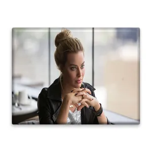 کاشی اطلس آبی طرح بازیگر مارگو رابی مدل T5933