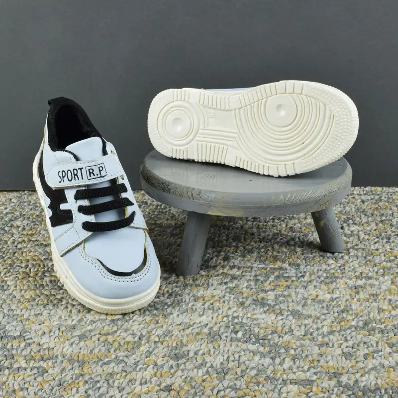 کفش راحتی  مدل آر پی BL.3558