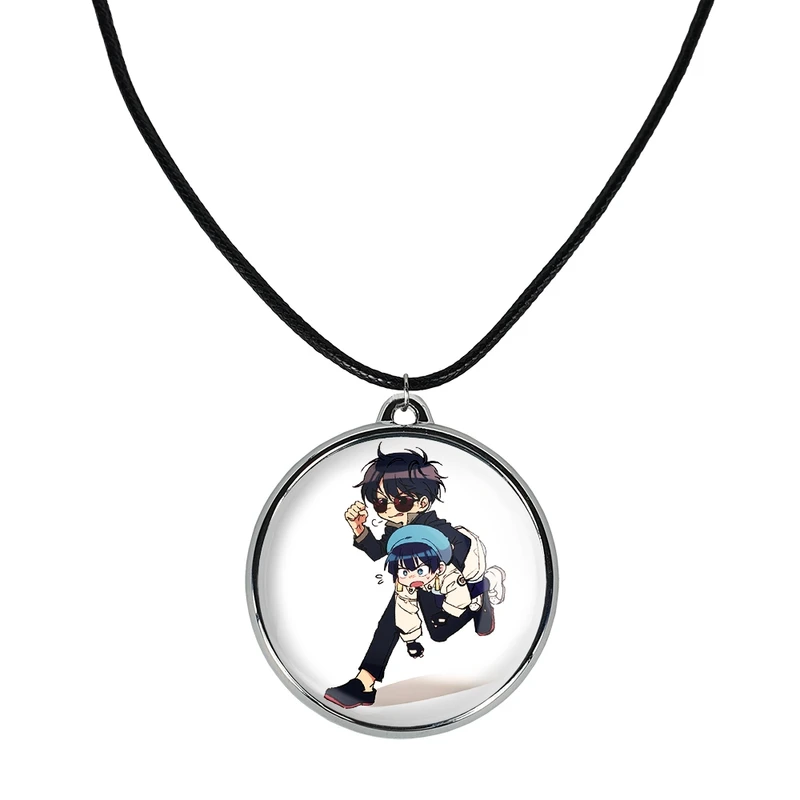 گردنبند خندالو مدل ماریل و نیکولاس انیمه تریگان کد 3619936200