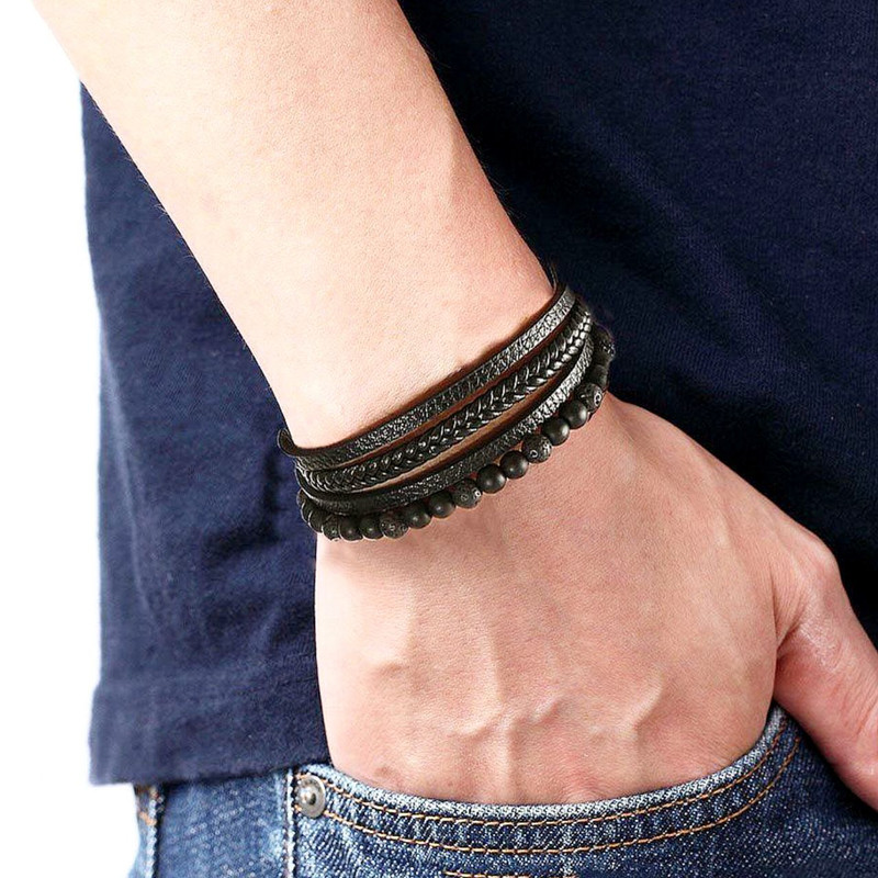 دستبند مردانه مدل  چرمی اسپرت 7373