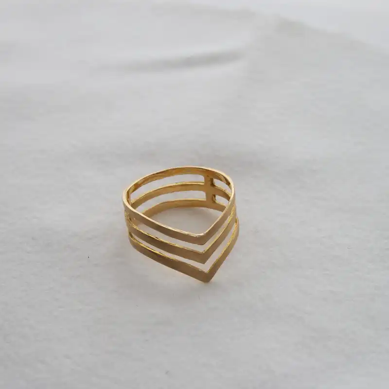 انگشتر طلا 18 عیار زنانه دُرج مدل VR07