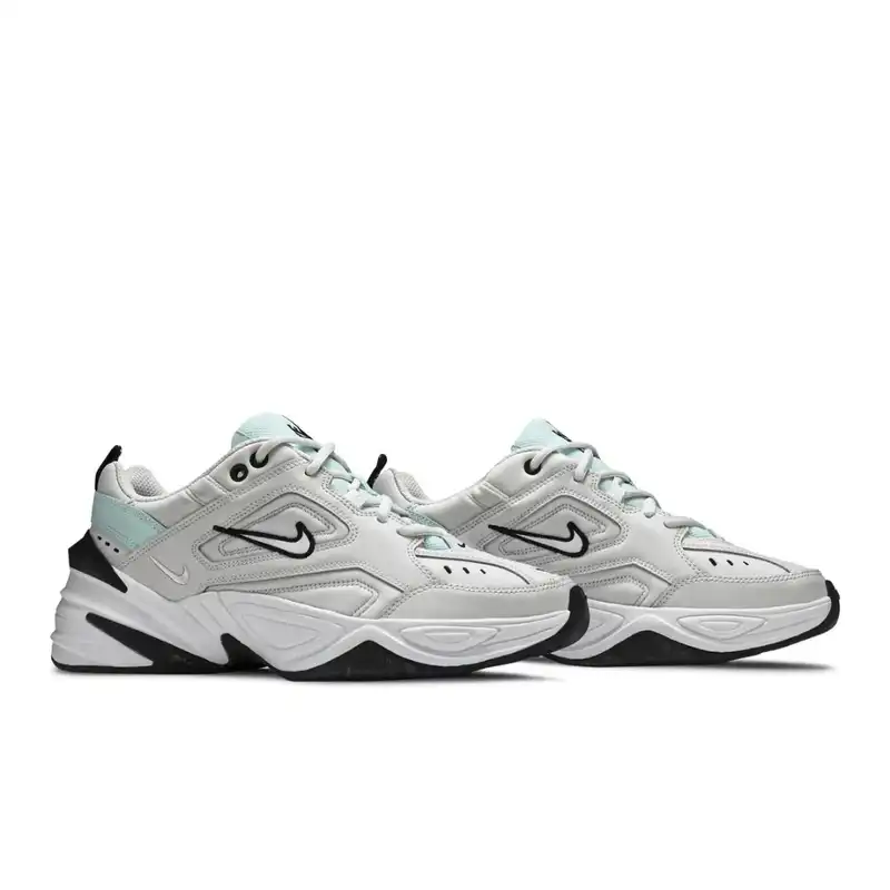 کفش پیاده روی مدل M2K Tekno