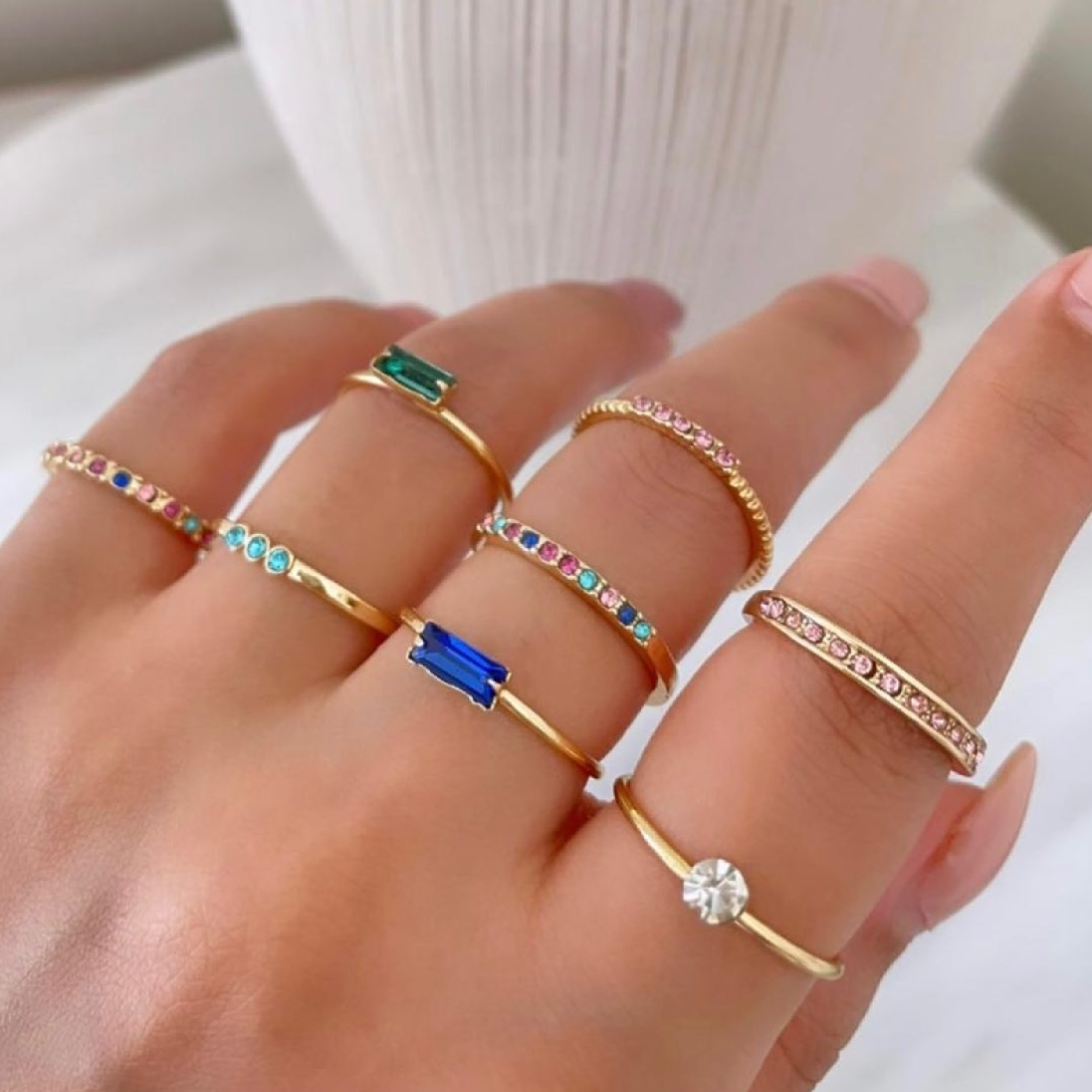 انگشتر زنانه مدل نگین دار مجموعه 8  عددی