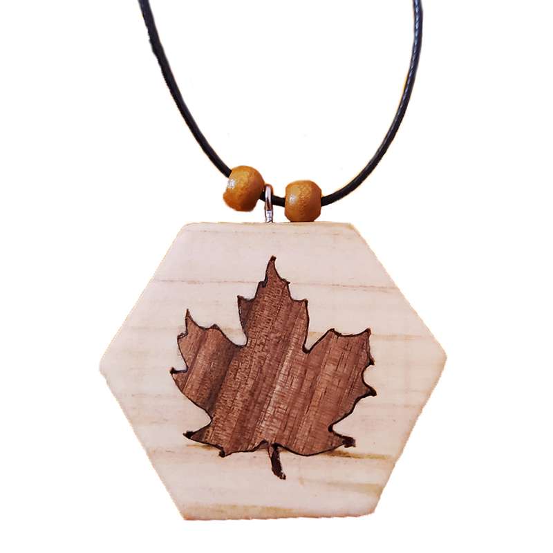 گردنبند دخترانه طرح برگ پاییز کد 105