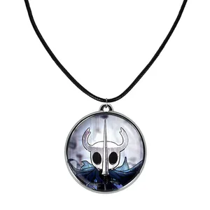 گردنبند خندالو مدل بازی هالو نایت (Hollow Knight) کد 3298132982