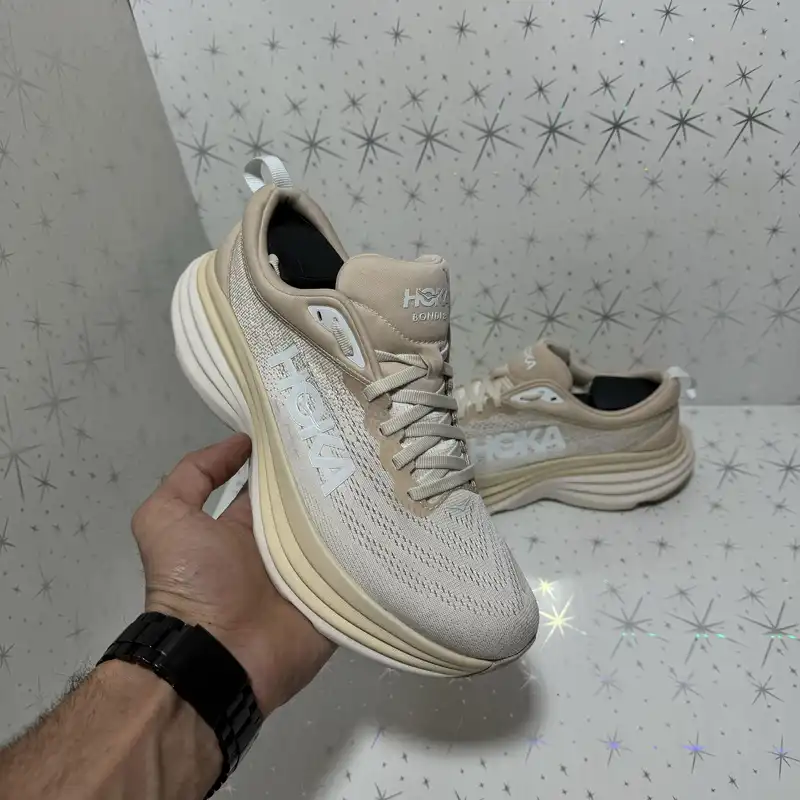 کفش راحتی هوکا مدل bondi 8