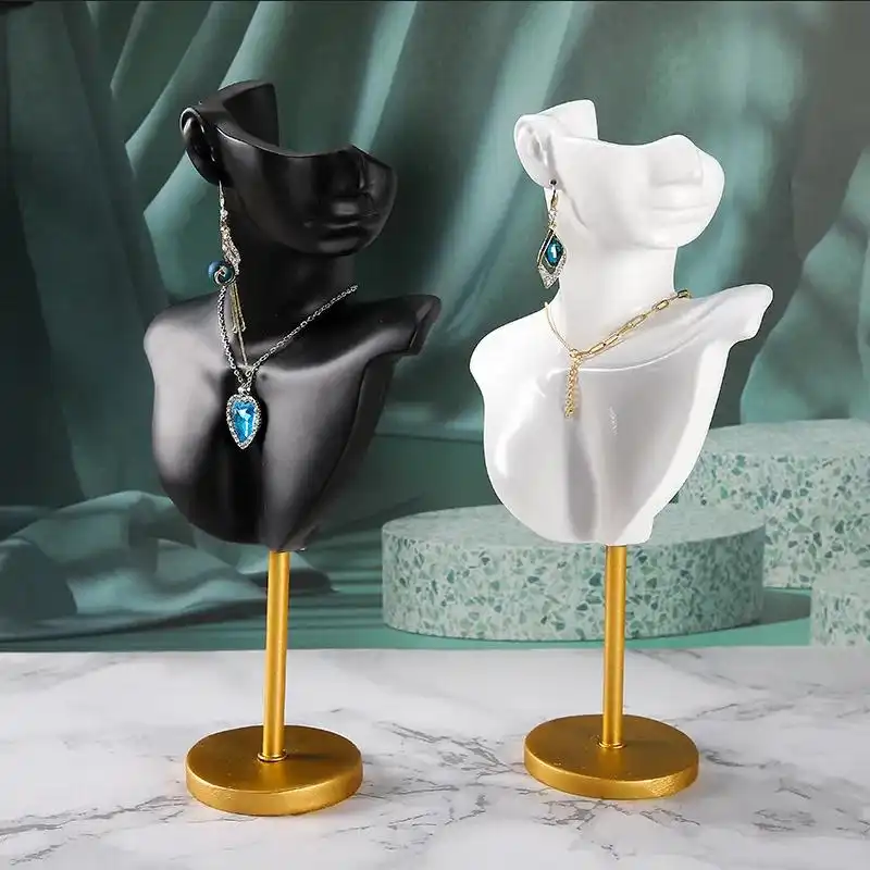 استند جواهرات مدل مانکن نیم تنه طرح دیاموند