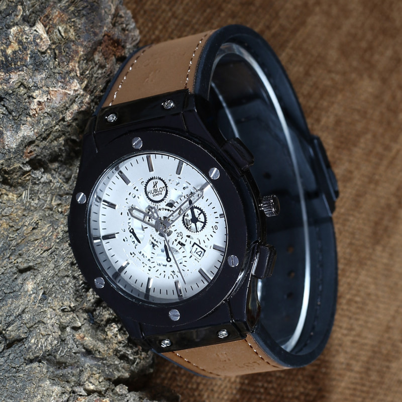 ساعت مچی عقربه ای مدل HU 15518 -GHA-ME ساعت مچی عقربه ای مدل HU 15518 -GHA-ME