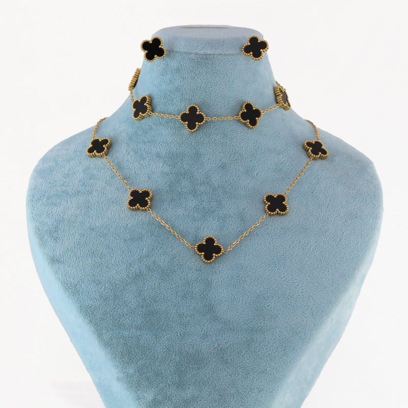 نیم ست زنانه مدل گل کد AAA271