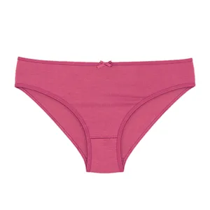 شورت زنانه مدل نخی طرح پاپیون رنگ صورتی