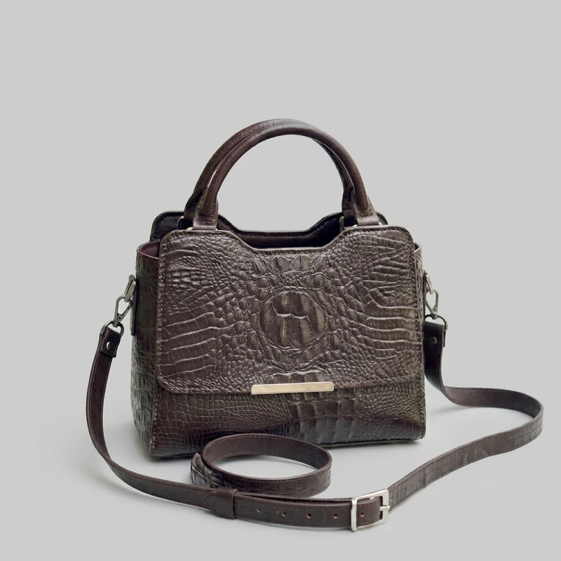 کیف زنانه چرم طبیعی مدل دارا 