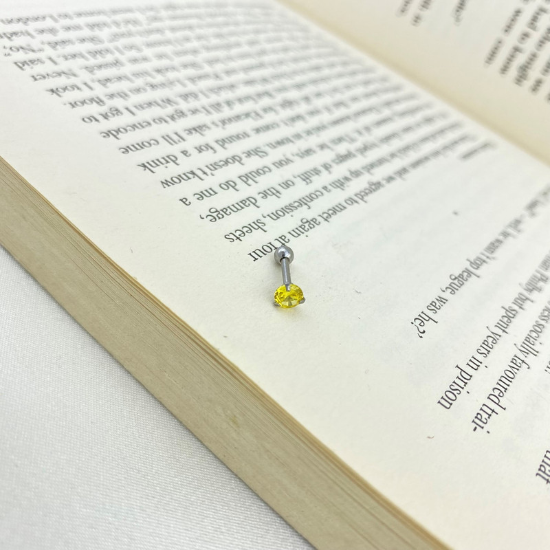 پیرسینگ گوش زنانه مدل تک نگین کد P4325 پیرسینگ گوش زنانه مدل تک نگین کد P4325