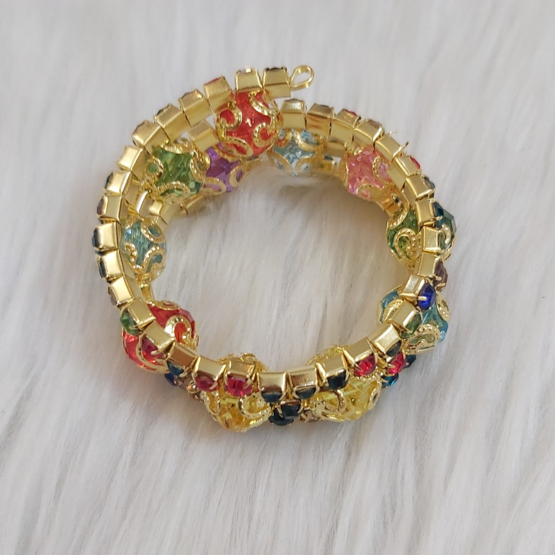 دستبند دخترانه مدل فنری طرح نگین کد ng112