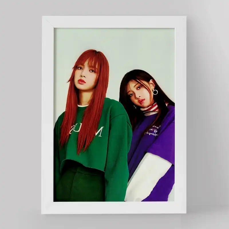 تابلو خندالو مدل رزی و لیسا گروه بلک پینک کد 16748