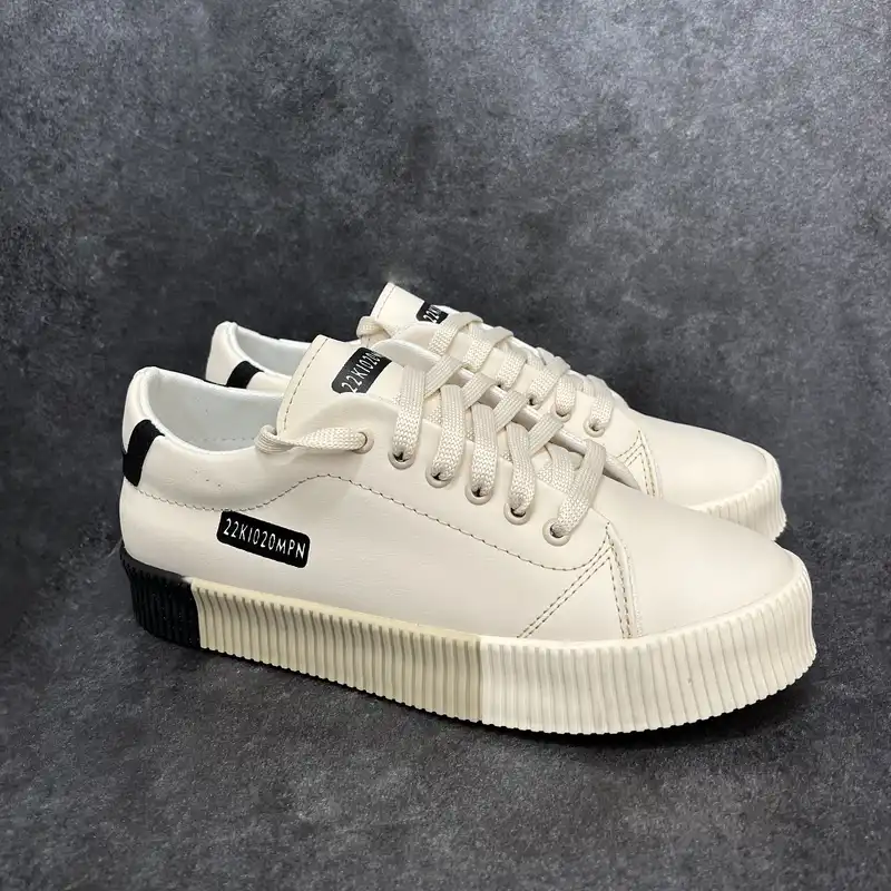 کفش روزمره زنانه مدل G 207