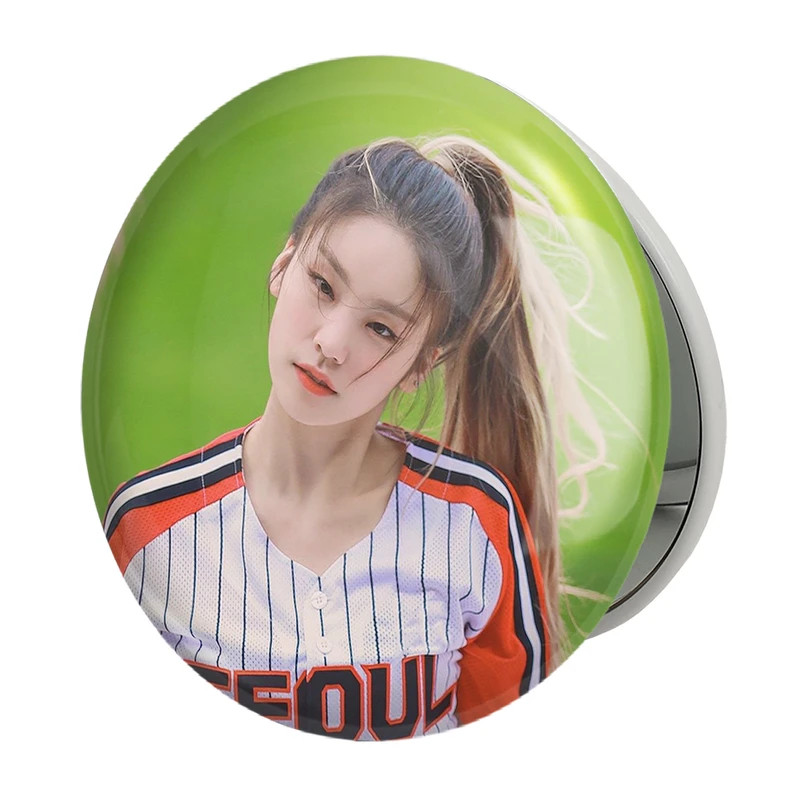 آینه جیبی خندالو طرح یه جی گروه ایتزی ITZY مدل تاشو کد 12456 