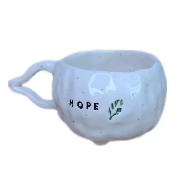 ماگ سرامیکی طرح دفرمه مدل HOPE
