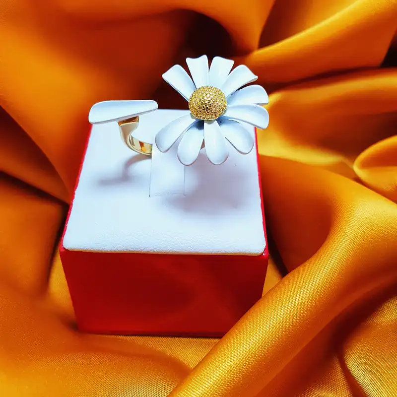 انگشتر زنانه مدل بابونه 489