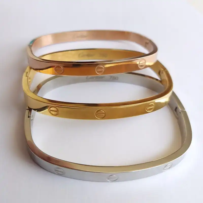 دستبند مدل 200