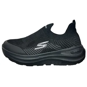 کفش پیاده روی مردانه اسکچرز مدل  ULTRA GO 2023
