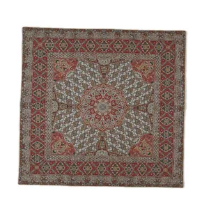 رومیزی ترمه مدل نقره کوب