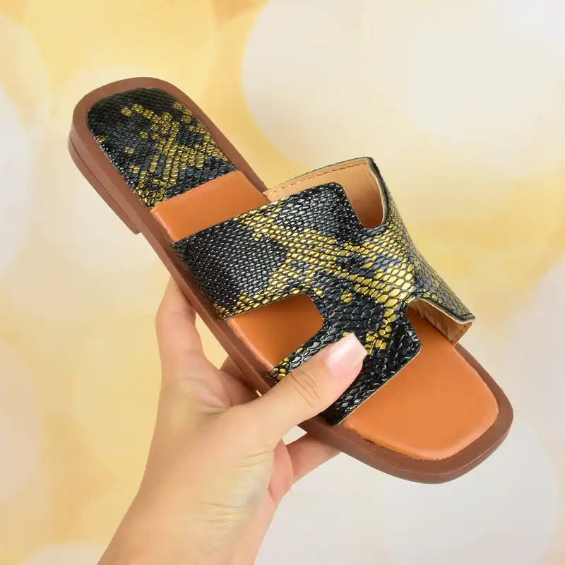 صندل زنانه نیکتا مدل پوست ماری GLD.2738