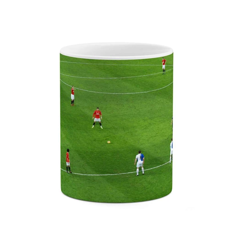 ماگ کاکتی مدل رونالدو در حال شوت کد mgh10459