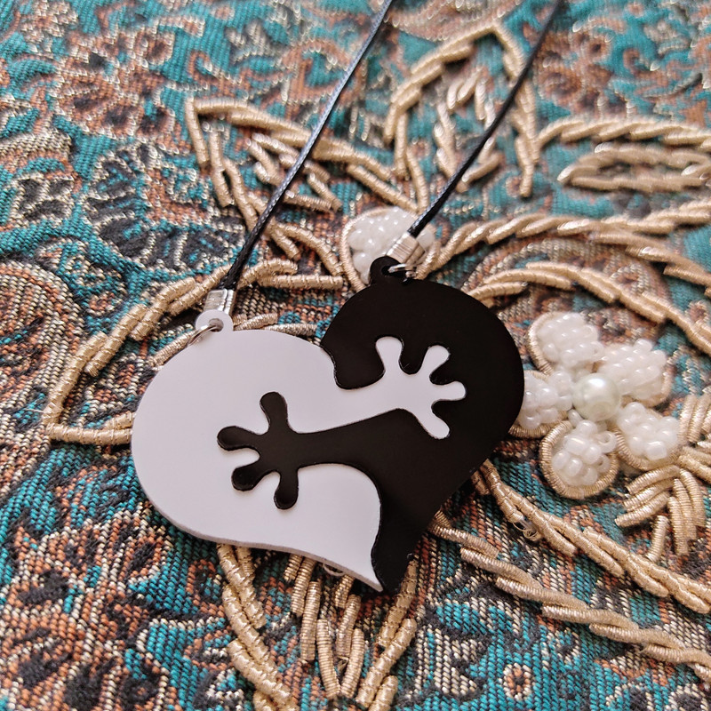 گردنبند دخترانه مدل آغوش گردنبند دخترانه مدل آغوش