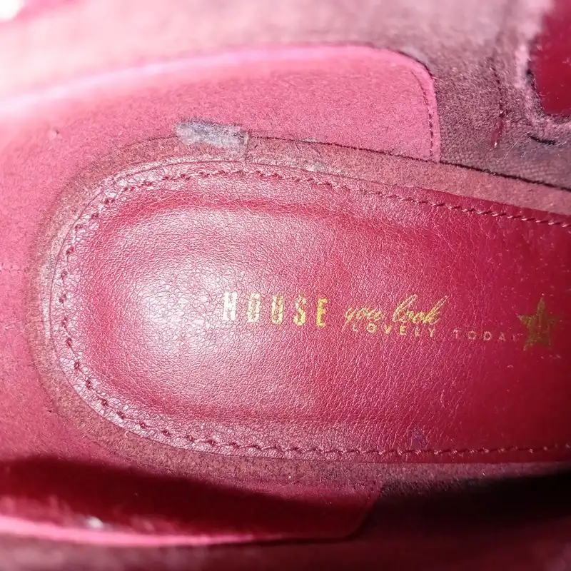 صندل زنانه هاوس مدل ean13