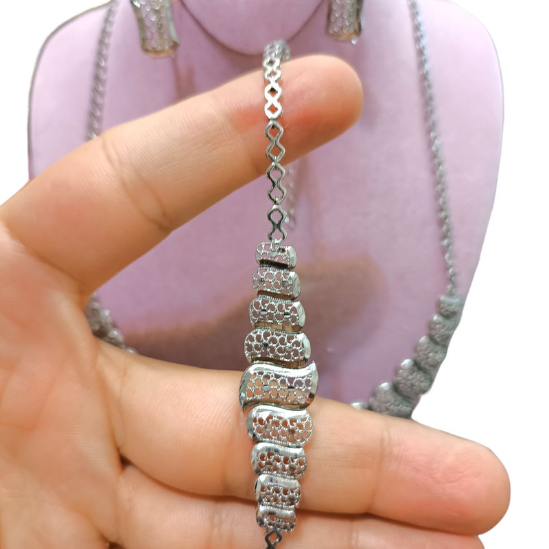 نیم ست نقره زنانه مدل تراش برگ زیتونی نیم ست نقره زنانه مدل تراش برگ زیتونی