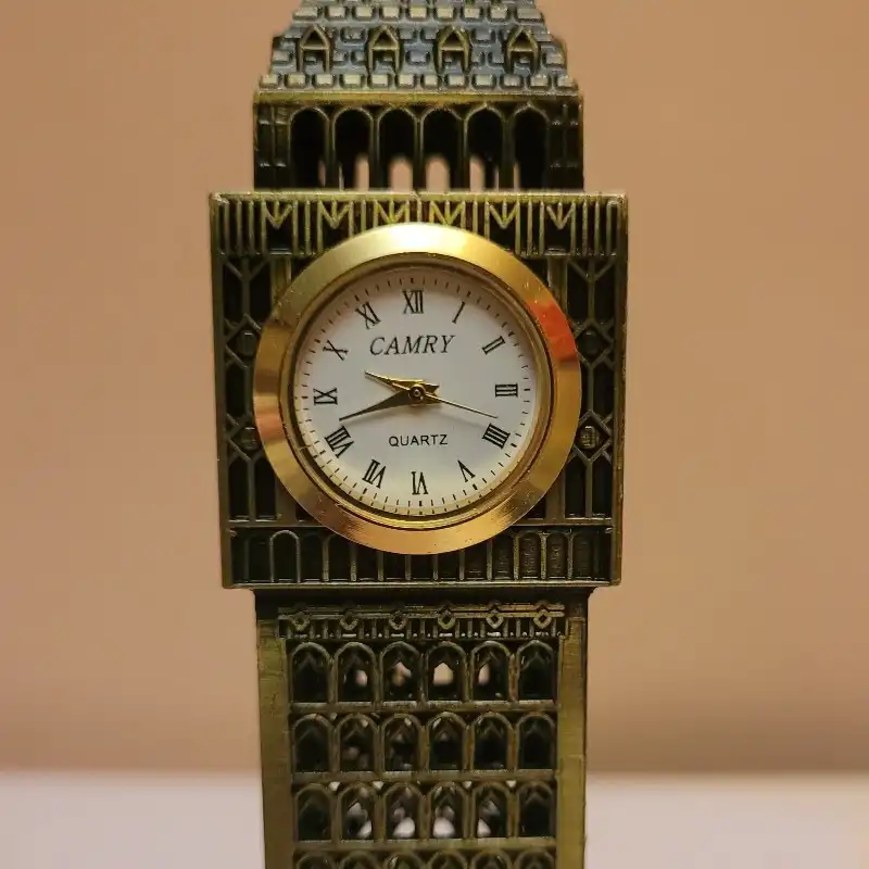 مجسمه مدل برج بیگ بن لندن مدل ساعت دار