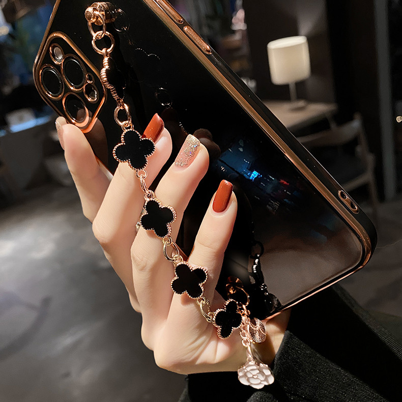 کاور مانستر مدل Black Flower مناسب برای گوشی موبایل سامسونگ Galaxy M21 / M30sبه همراه آویز