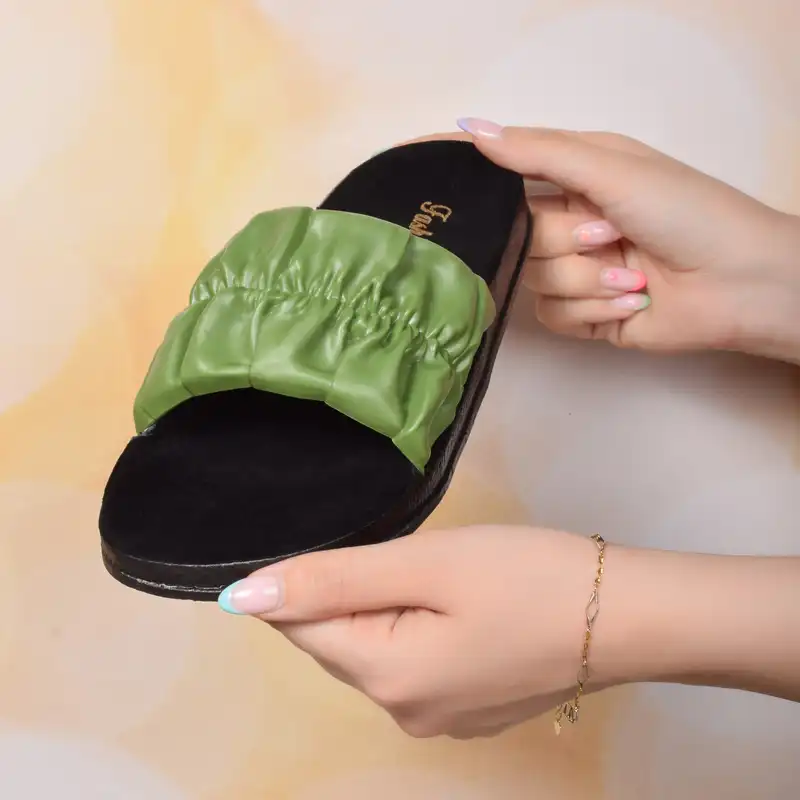 دمپایی زنانه پاپا مدل GRN.2774