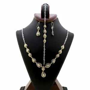 نیم ست طلا 18 عیار زنانه مدل زیتون