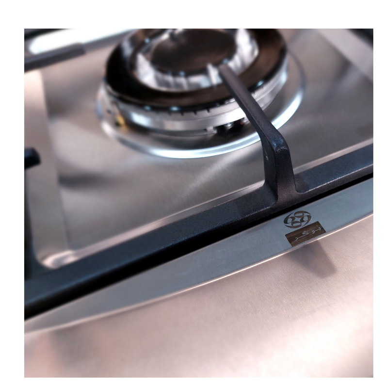 اجاق گاز صفحه ای بوگر مدل 805