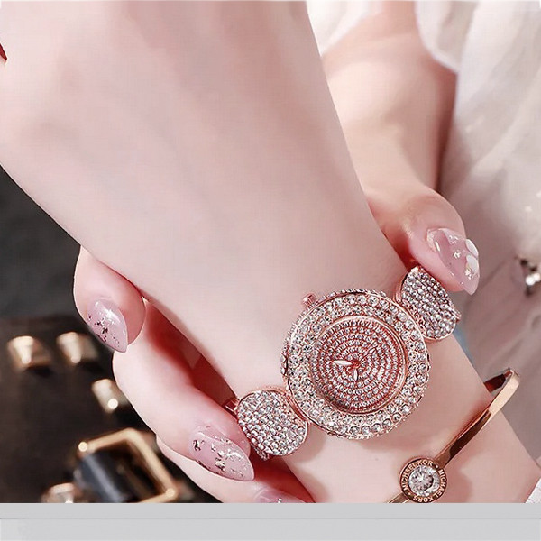 ساعت مچی عقربه ای زنانه مدل لاکچری کد 01 ساعت مچی عقربه ای زنانه مدل لاکچری کد 01