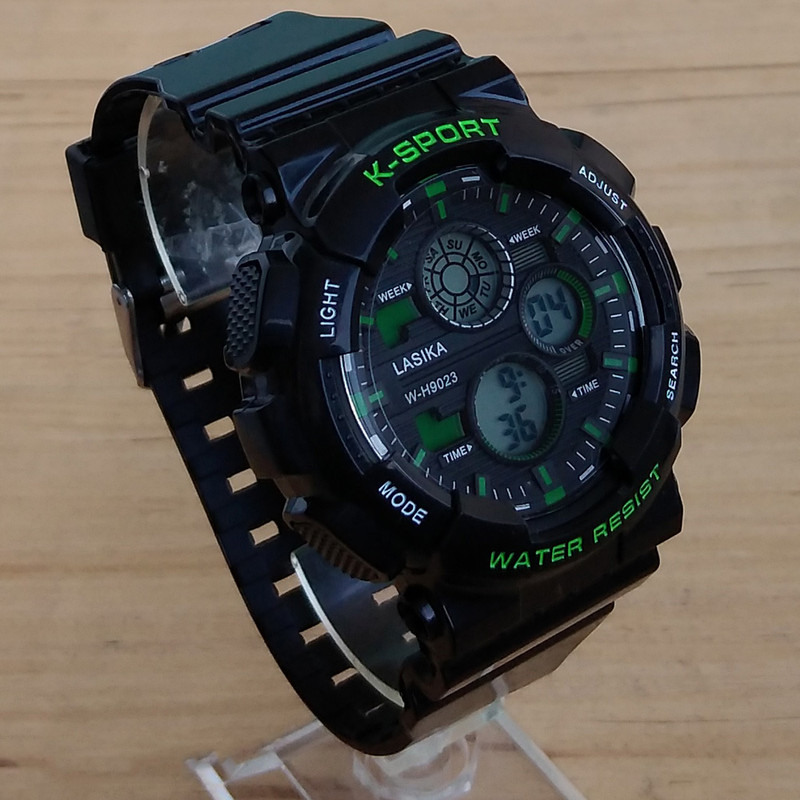 ساعت مچی دیجیتال پسرانه مدل اسپرت کد W-H2010-GREE