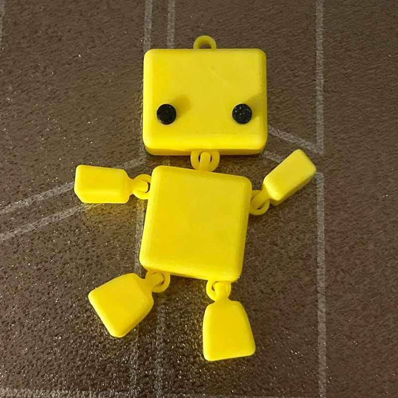 عکس شماره 5 : جاکلیدی مدل tiny bot