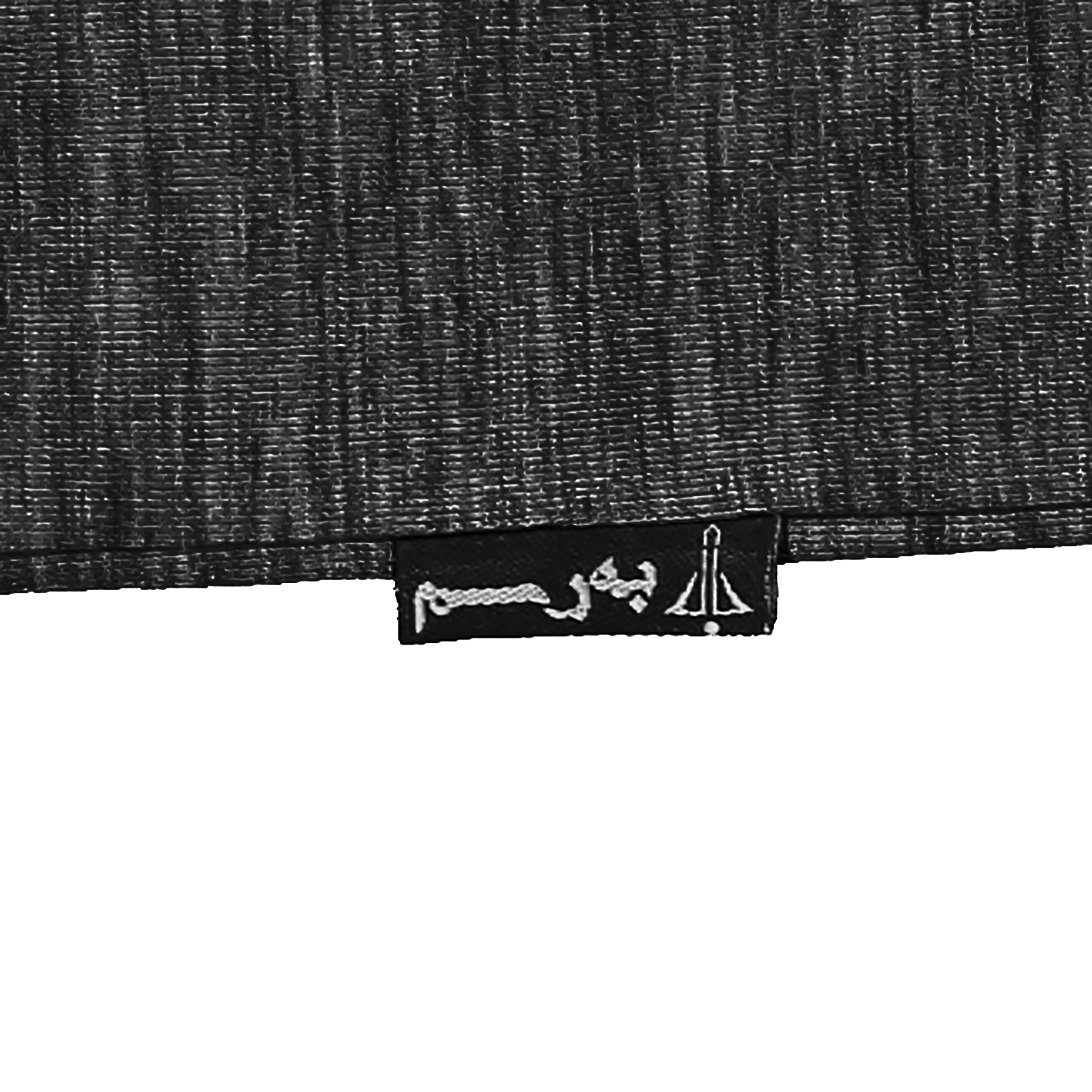 تی شرت کلاه دار مردانه به رسم مدل بدنساز