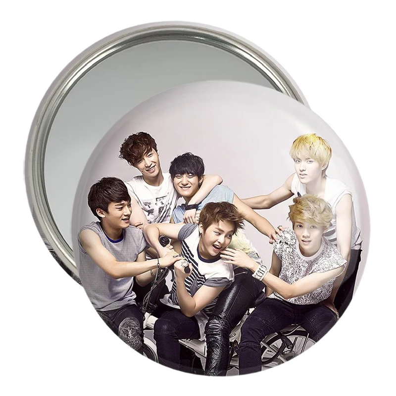 آینه جیبی خندالو مدل گروه اکسو EXO  کد 13652