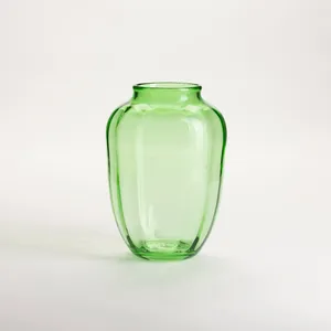 گلدان شیشه ای مدل ab-1-d