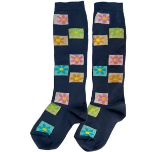 جوراب ساق بلند دخترانه سانتاگوستینو مدل گل گلی 768358 رنگ سرمه ای