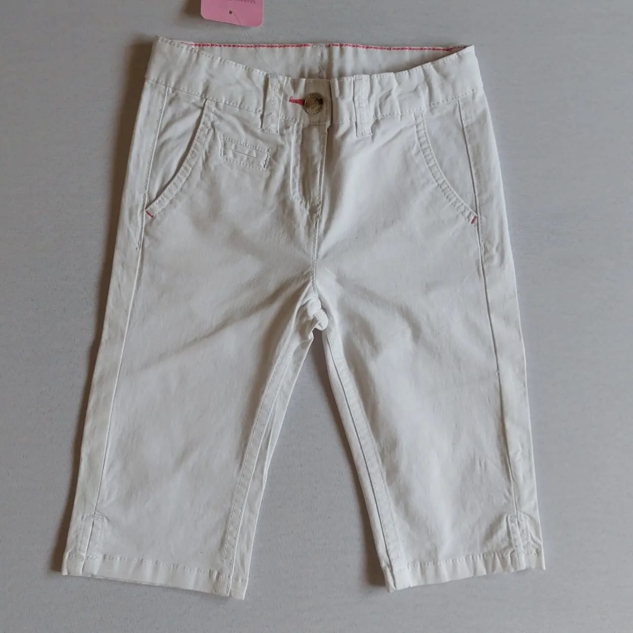 شلوارک بچگانه الایو مدل لوپیل
کتان رنگ سفید