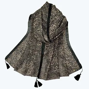 شال زنانه مدل نخی طرح سنگی جدید کد lo606