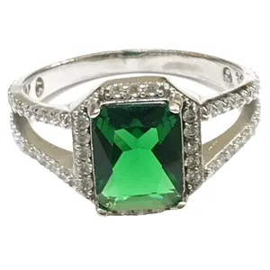 انگشتر نقره زنانه مدل جواهری با روکش طلا